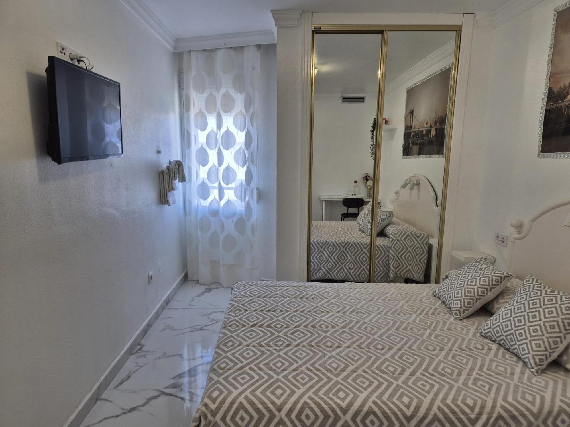 Habitaciones Torremolinos Ngoại thất bức ảnh